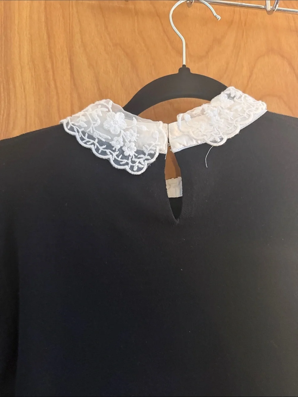 Cable & Gauge Black Top with White Lace Collar - Picture 7 of 9